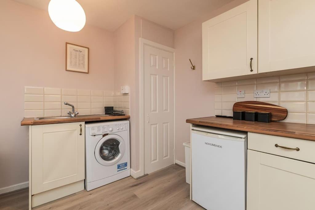Fully Refurb Drogheda Apt5 2Nd Floor Bagian luar foto